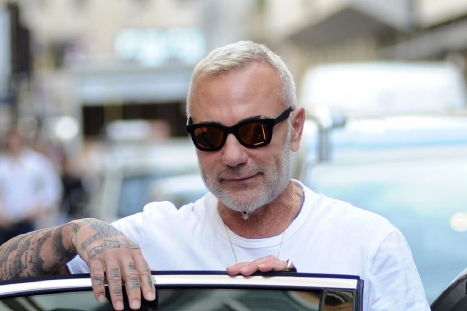 gianluca vacchi ultimo video cosa notano i follower