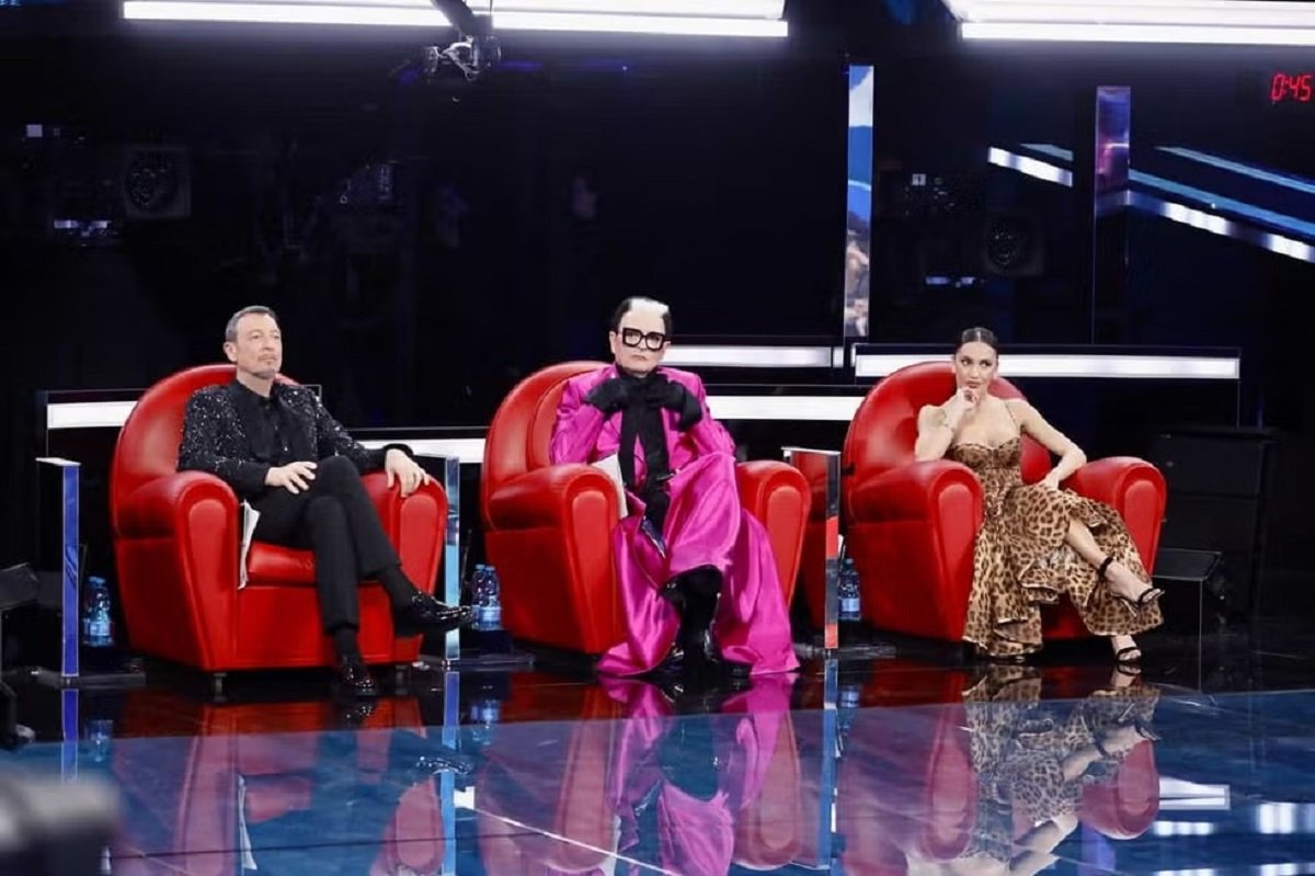 doppia eliminazione da Amici 24 puntata sabato 19 aprile 2025