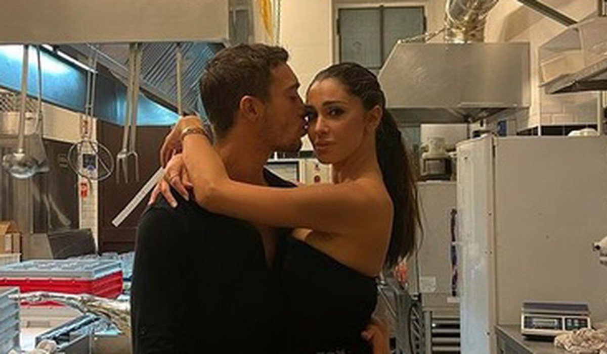 ex fidanzato Belen Rodriguez concorrente The Couple Antonino Spinalbese