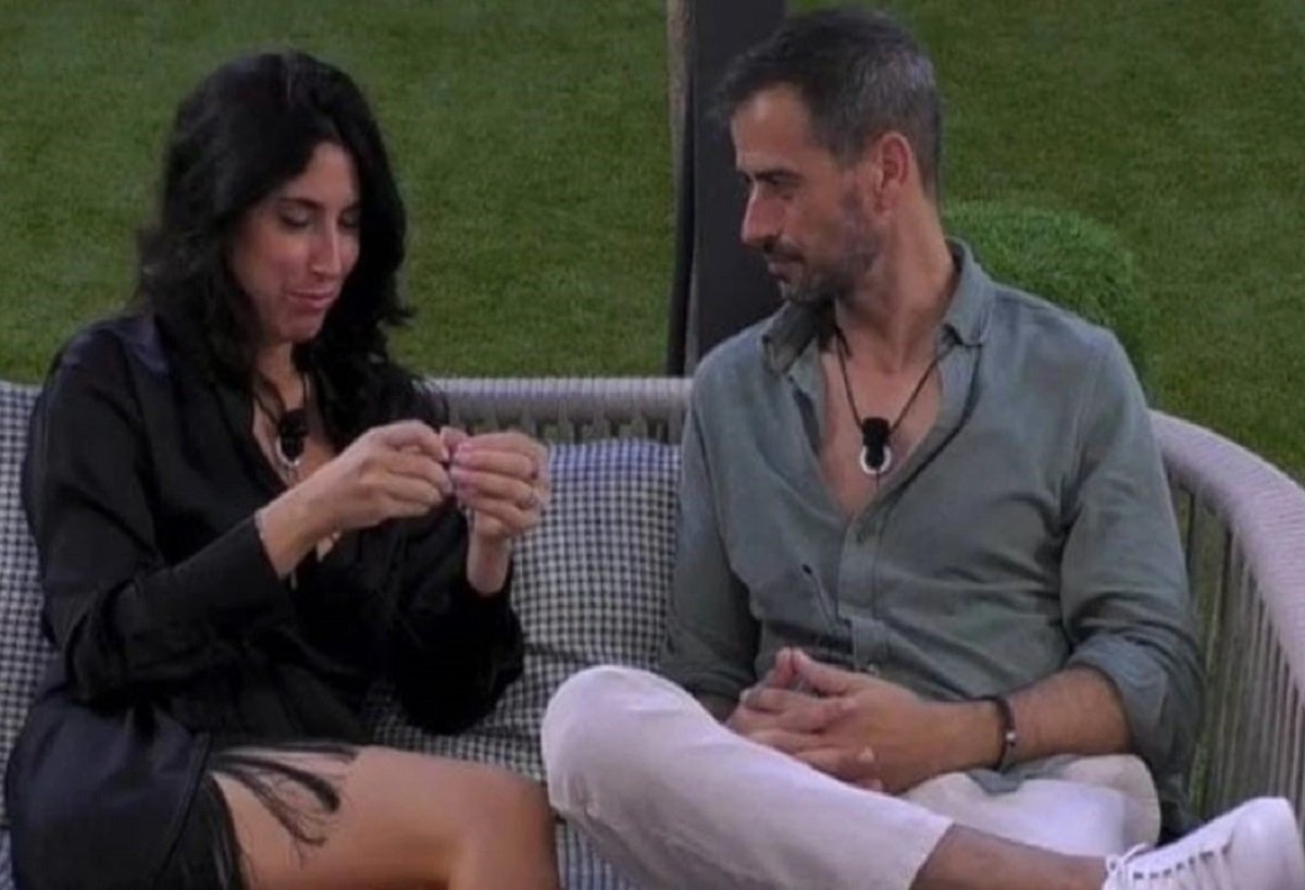 Amanda Lecciso e Iago Garcia sono ufficialmente una coppia dopo grande fratello