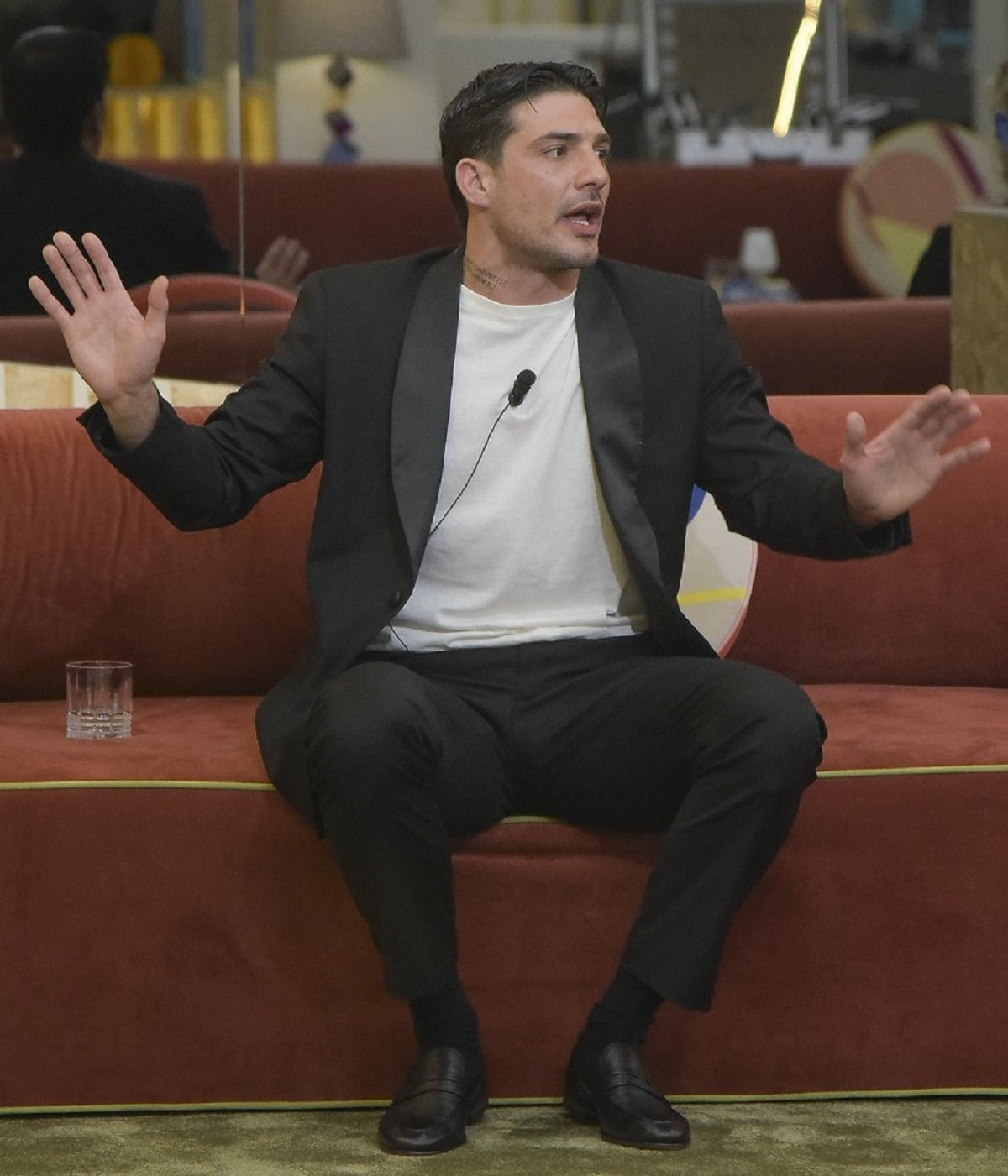 Lorenzo Spolverato dopo il Grande Fratello televisione inviato le iene