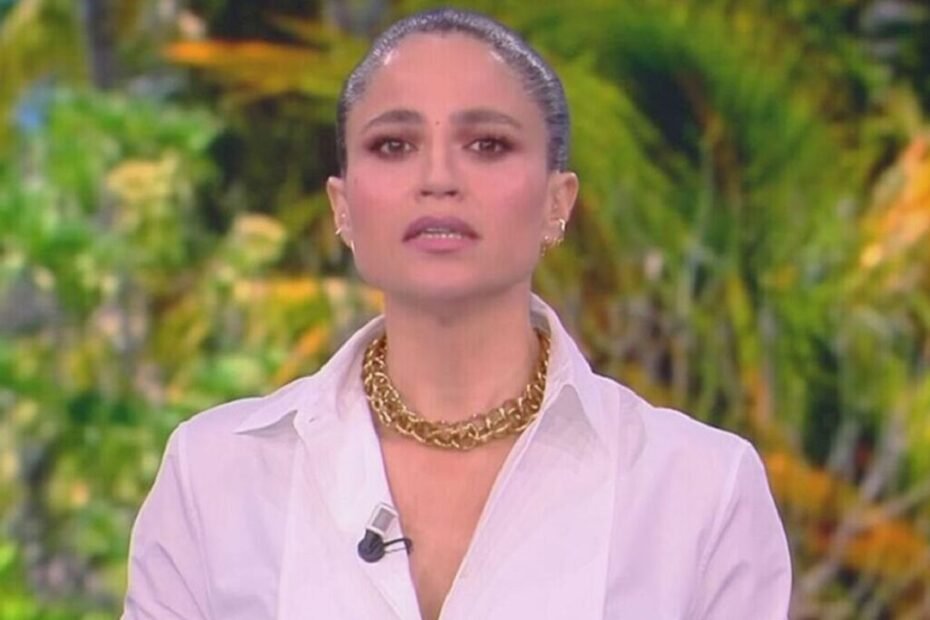 Antonella Mosetti ha lasciato l'Isola dei Famosi perché si è ritirata