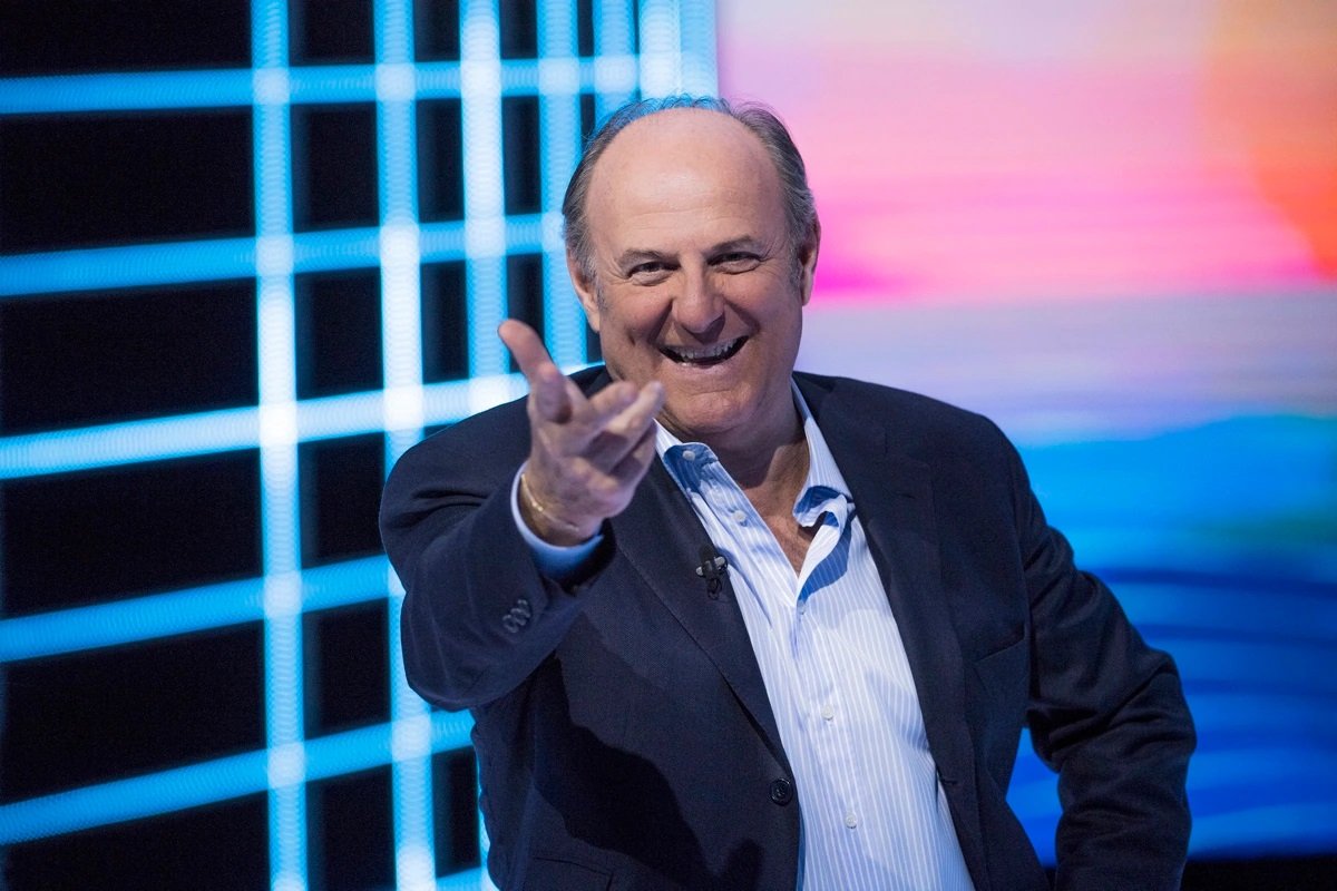 caduta libera possibile addio gerry scotti nuovo conduttore
