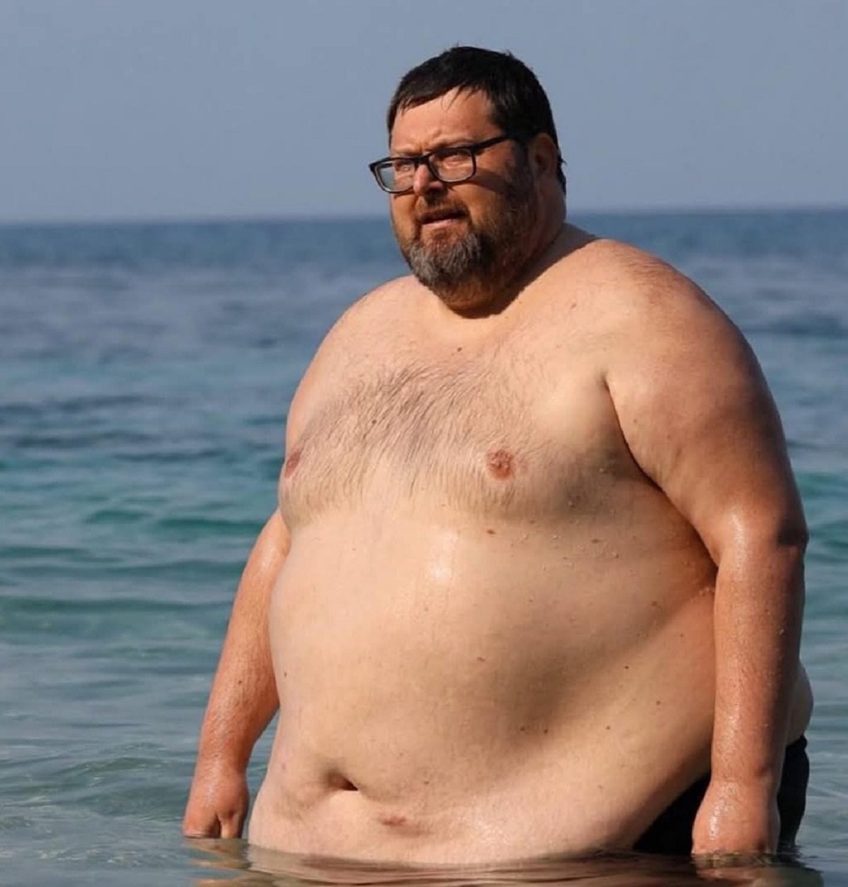 Quanti chili ha perso finora Mario Adinolfi all'Isola dei Famosi